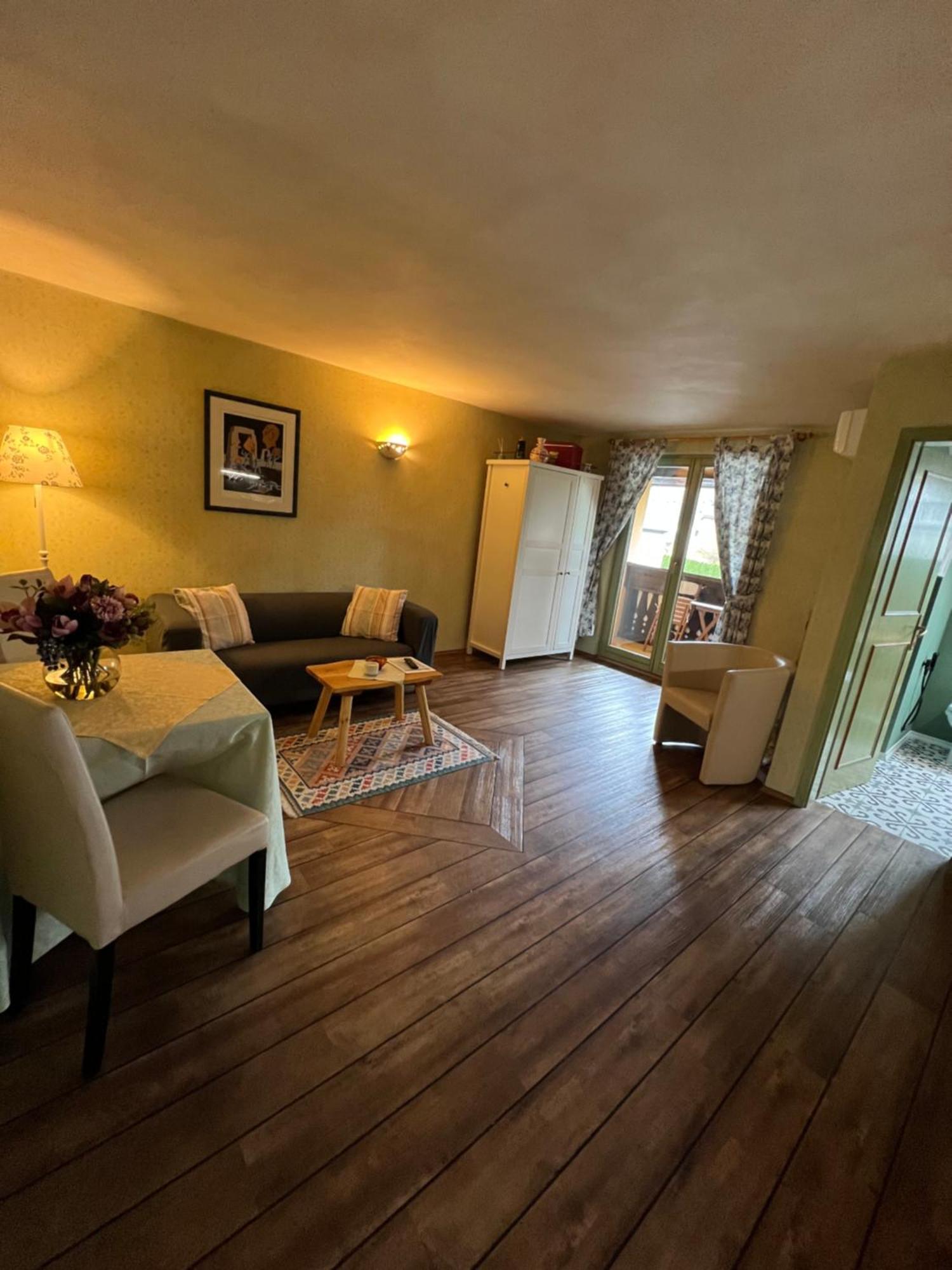 Apartments Kokl - Adults Only Radovljica Extérieur photo