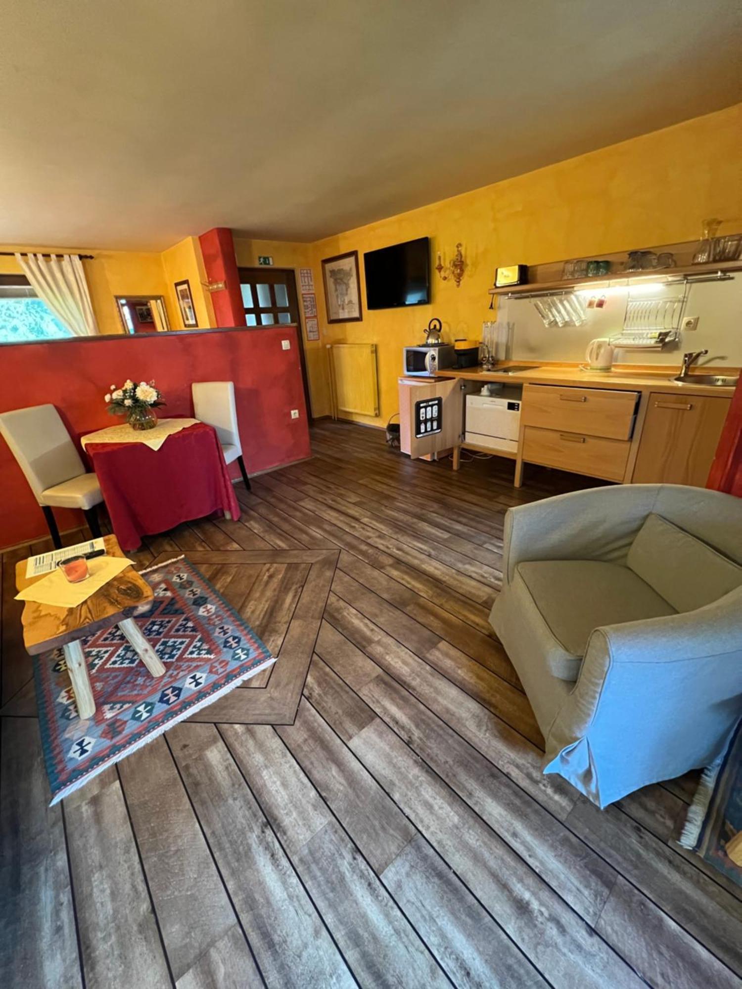 Apartments Kokl - Adults Only Radovljica Extérieur photo